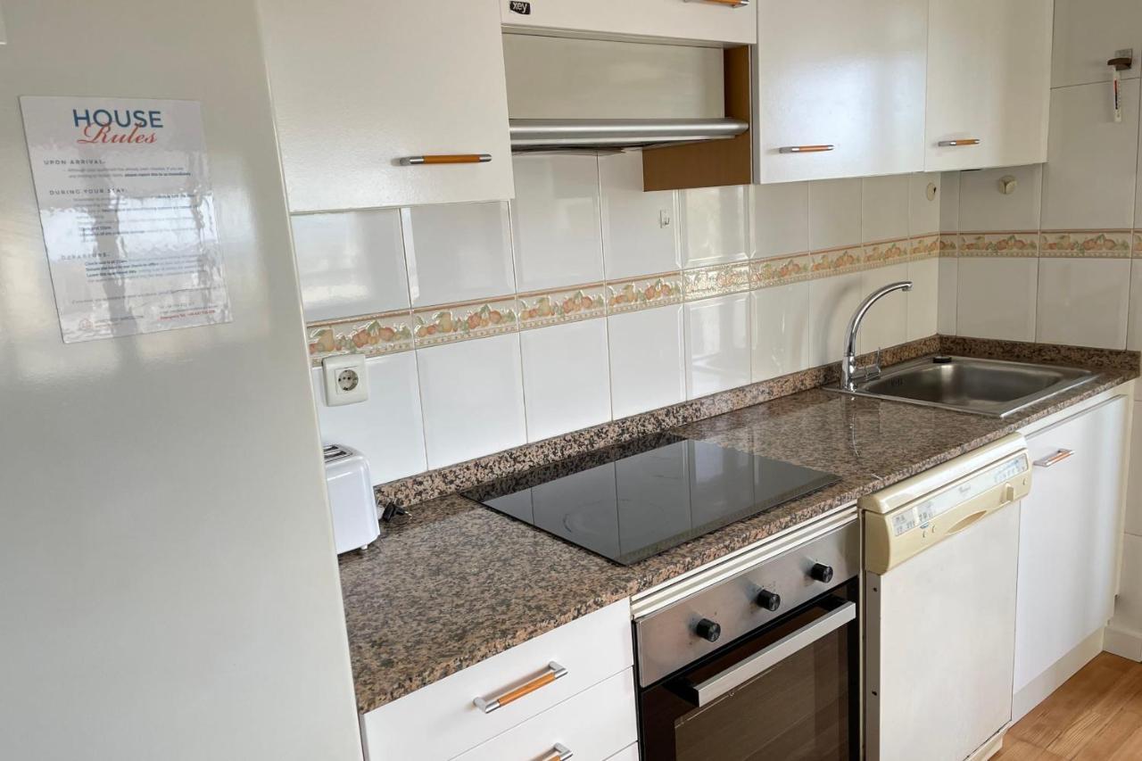 Apartment With Sea Views Next To The Beach Of Mar Bella Barcelona Eksteriør billede